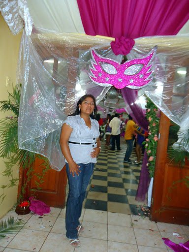 Cindy Enriquez Photo 11