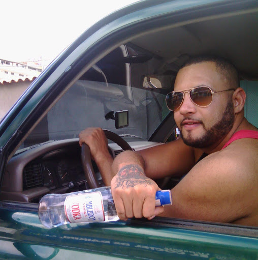 Oscar Teran Photo 16