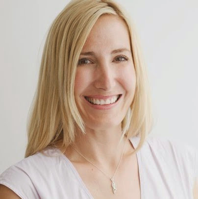 Melanie Long Photo 13