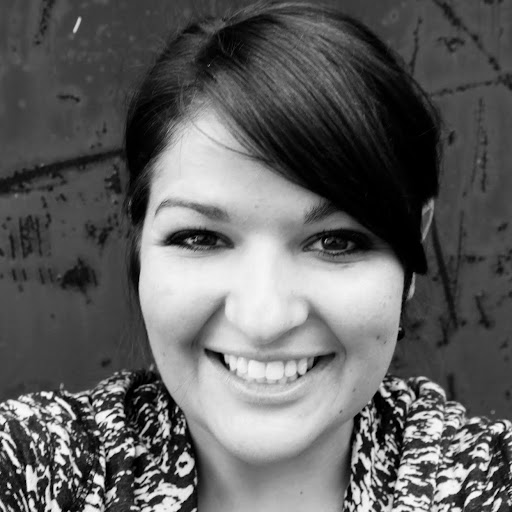 Amy Cortez Photo 11