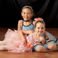 Linda Cruse Photo 8
