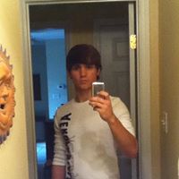 Bryce Johnson Photo 7
