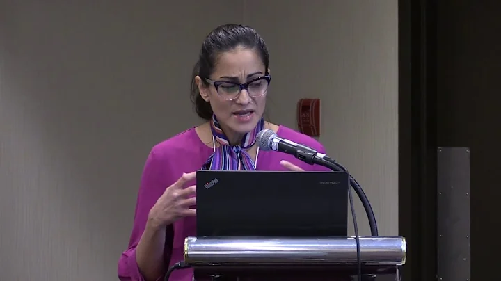 Adriana Espinosa Photo 36