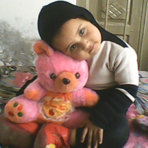 Aisha Khalid Photo 15