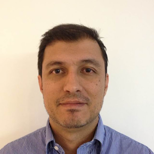 Roberto Urrea Photo 13