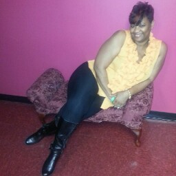Brenda Hampton Photo 15