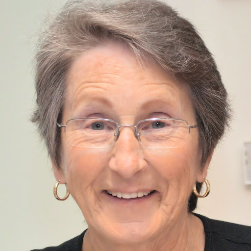Nancy Hendrix Photo 14