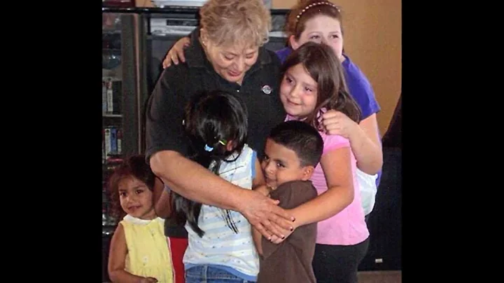 Irene Almanza Photo 16