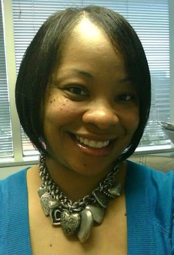 Stephanie Colbert Photo 10