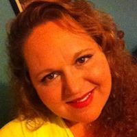 Michelle Martinez Photo 9