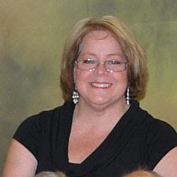 Susan Flowers Photo 14