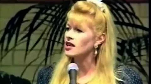 Michelle Hamilton Photo 44
