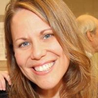 Deborah Torres Photo 3