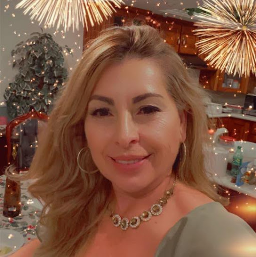 Noemi Vazquez Photo 16