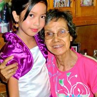Lucy Diaz Photo 5