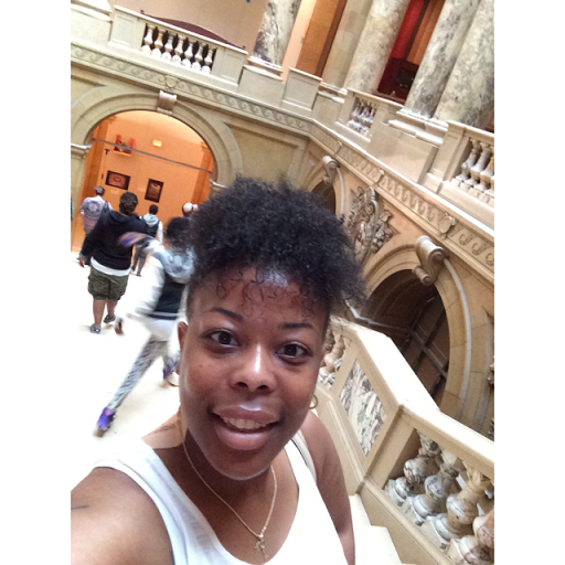 Shavon Johnson Photo 11