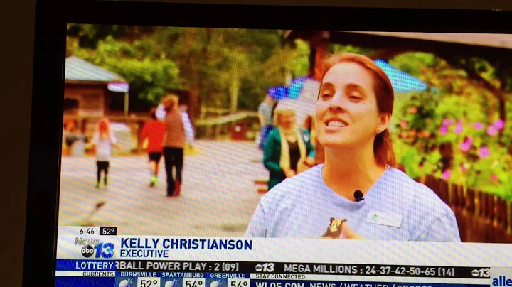 Kelly Christianson Photo 23