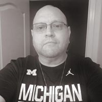 Christopher Ringler Photo 1