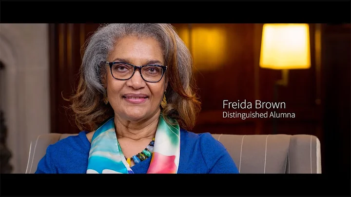 Freida Brown Photo 15