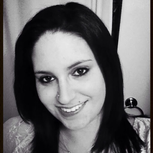 Rachel Levesque Photo 11