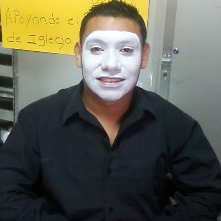 Marvin Mora Photo 15