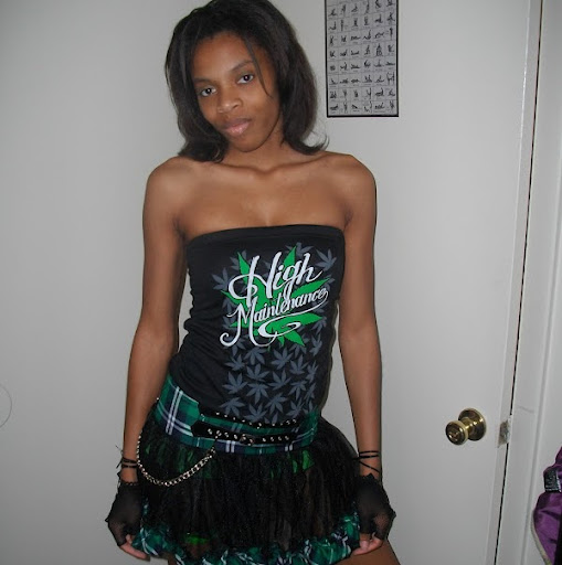 Angie Edwards Photo 13
