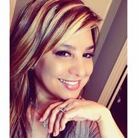 Ana Flores Photo 5