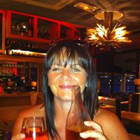 Amanda Parkin Photo 7