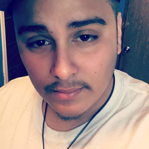 Eddy Vasquez Photo 12