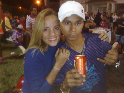 Rose Santos Photo 13