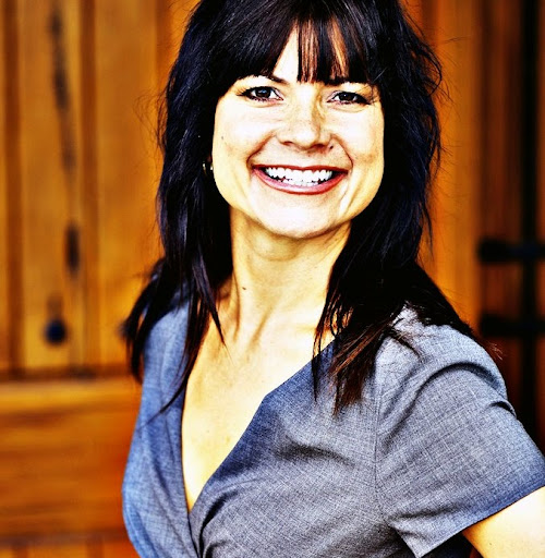 Annette Schultz Photo 13