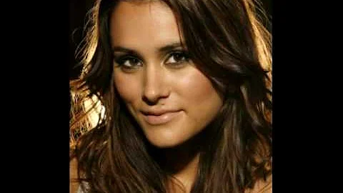 Natalie Blair Photo 25