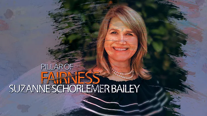 Suzanne Bailey Photo 39