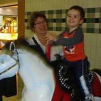 Blanche Hunt Photo 2