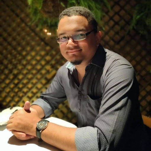 Michael Arias Photo 10