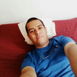 Christian Luna Photo 16