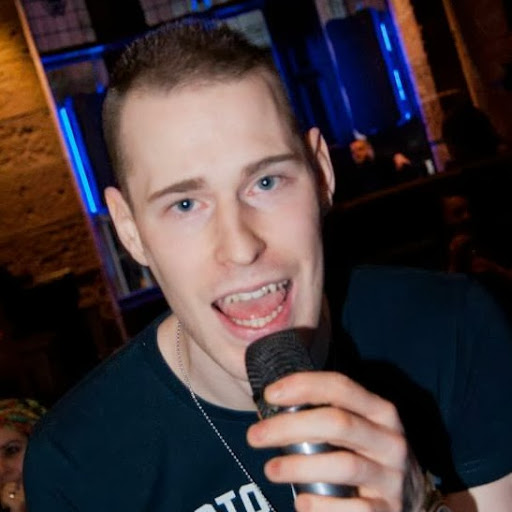 Ryan Stirling Photo 3