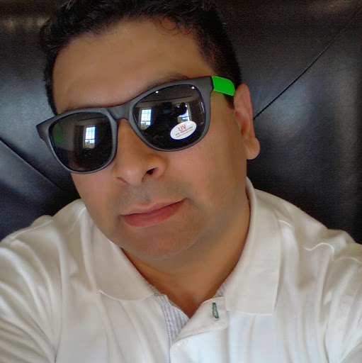 Darwin Romero Photo 9