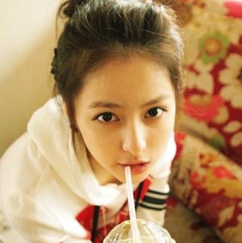 Jane Yee Photo 15