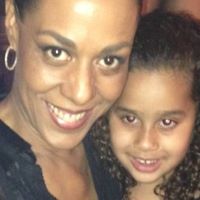Sarah Sanders Photo 9