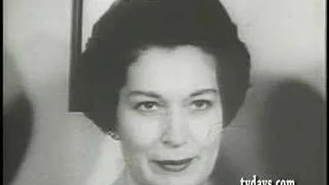 Marie Torre Photo 20