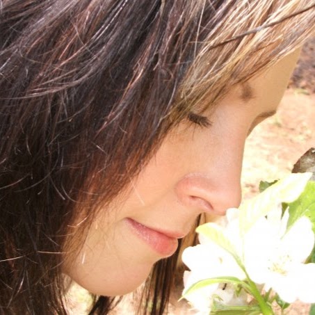 Marla Barrett Photo 6