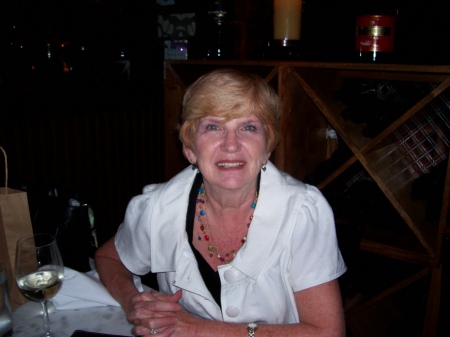 Shirley Lowe Photo 19