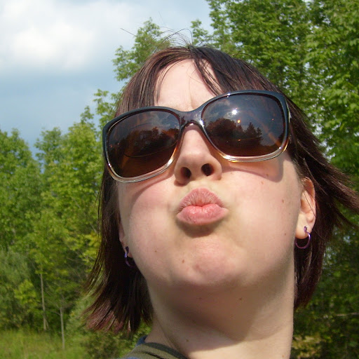 Elizabeth Walter Photo 9