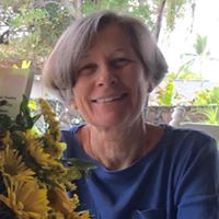 Teri Grant Photo 1