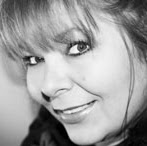 Melissa Bennett Photo 19