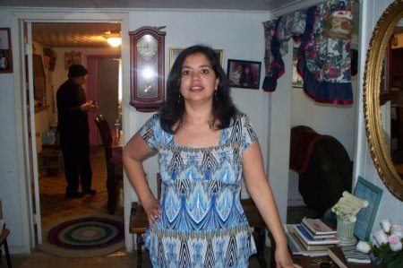 Linda Martinez Photo 22