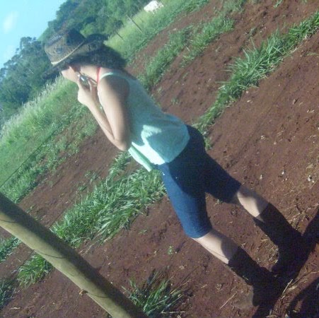 Rebecca Medeiros Photo 9