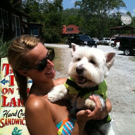 Lauren Houghton Photo 12