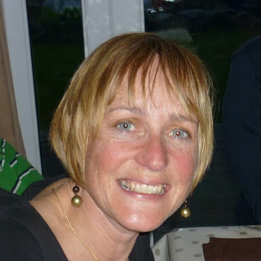 Lucy Howard Photo 14